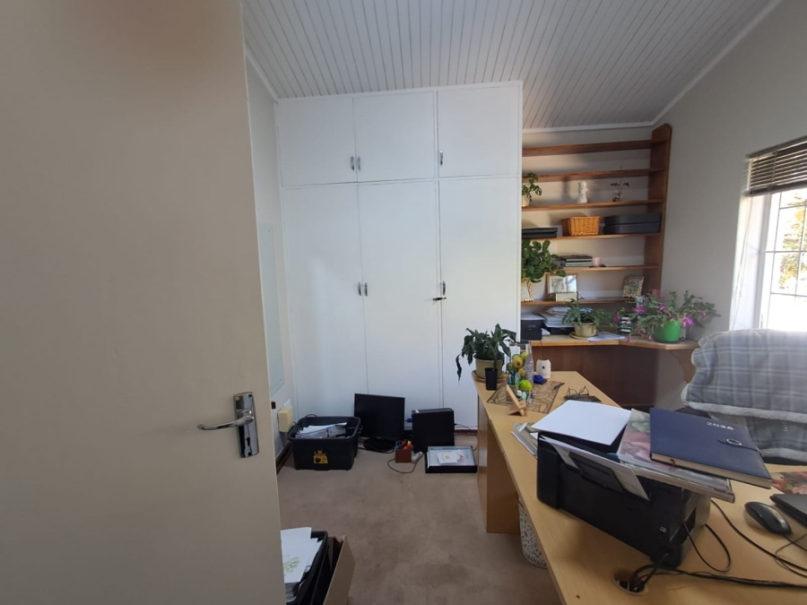To Let Commercial Property for Rent in Arboretum Free State
